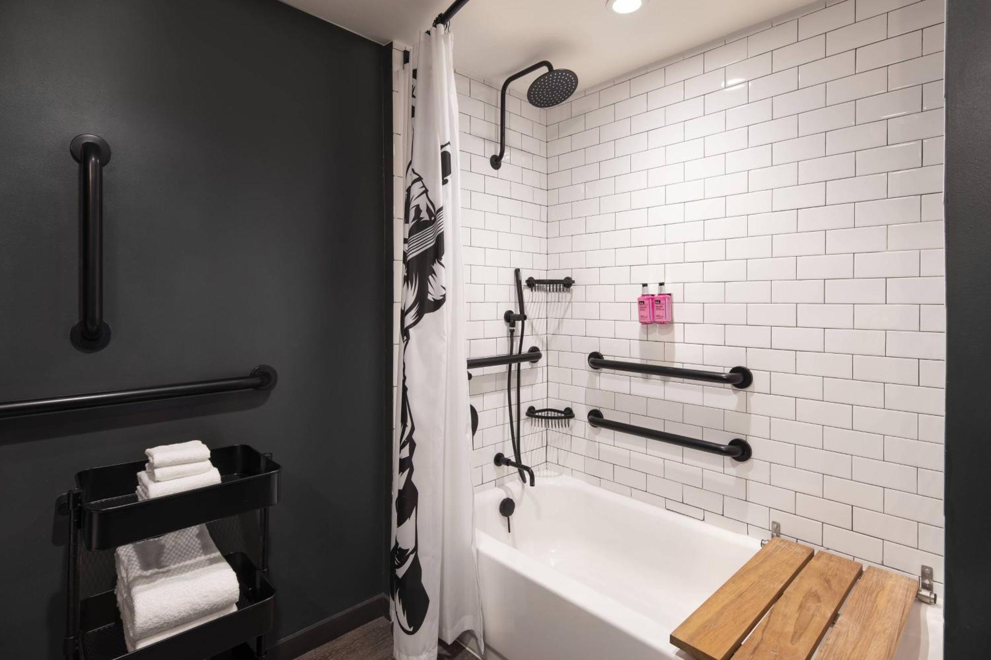 Hotel Moxy Memphis Downtown Exterior foto